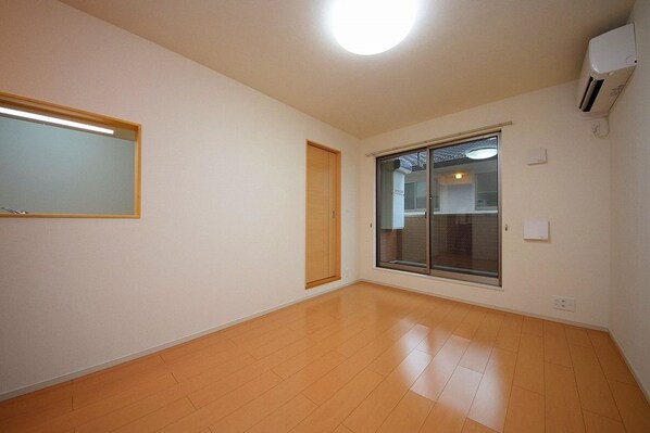 ニューグランドールの物件内観写真